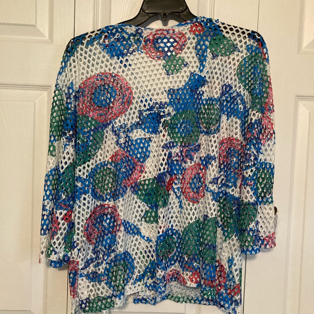 Open-weave Button Front Top - Picture 8 of 14